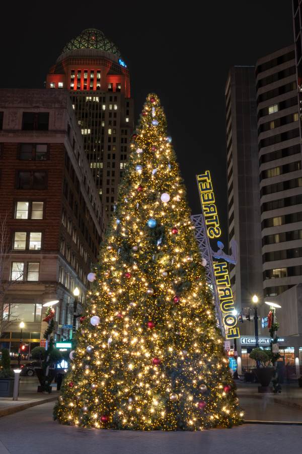 Holiday Family Fun in Louisville Official Travel